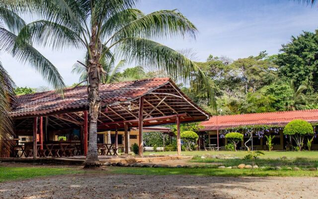 Hotel Walt Paraiso