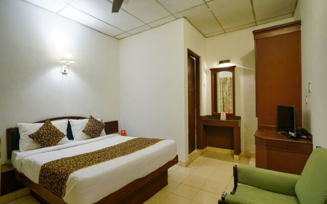 OYO 15510 Chandana Annexe
