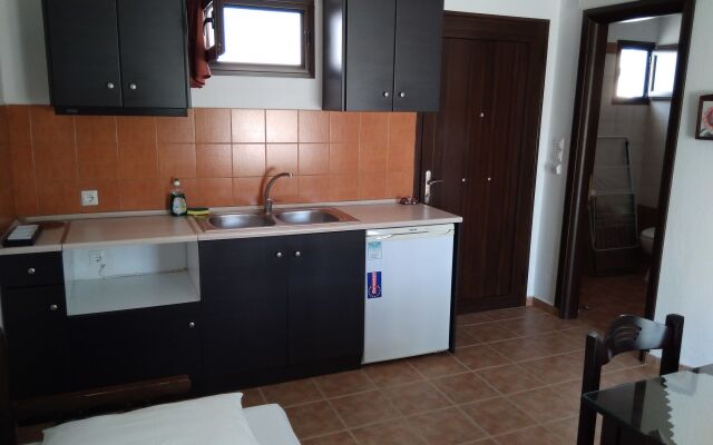 Skiathos Holiday House