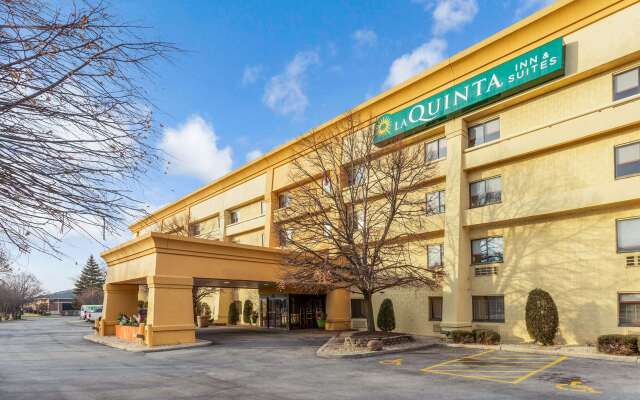 La Quinta Inn & Suites by Wyndham Chicago Tinley Park