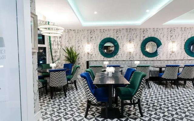 Elephant Rock Hotel