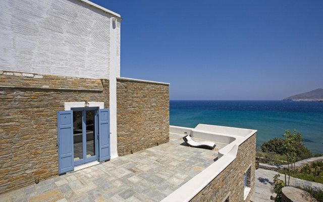 Seaside Luxury Villa By Villarentalsgr