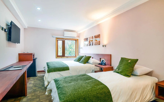 Hotel Pucon Indomito