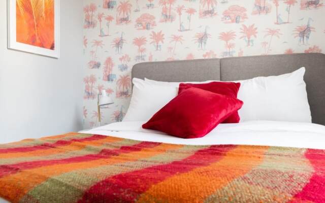 The Kentish Town Escape - Modern 3bdr With Rooftop Terrace
