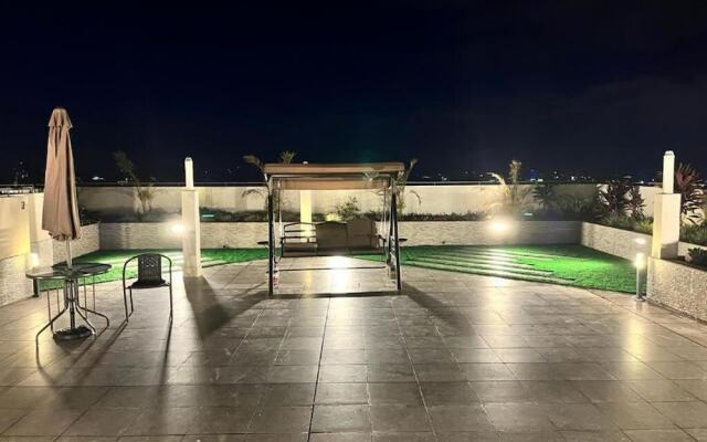 Lux Suites Perry West Luxurios Apartment