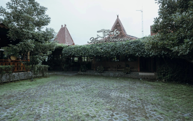Joglo Ayem Tentrem