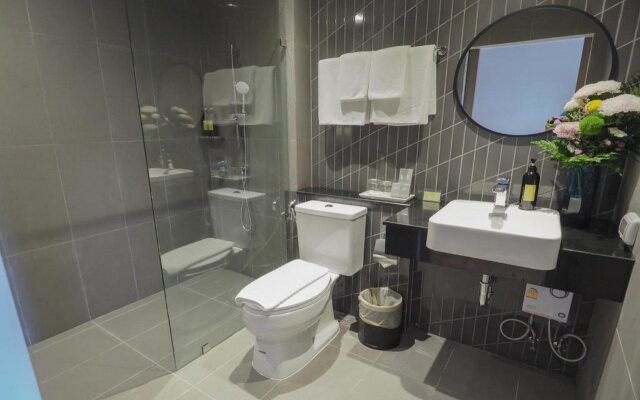 Asoke Residence Sukhumvit by UHG