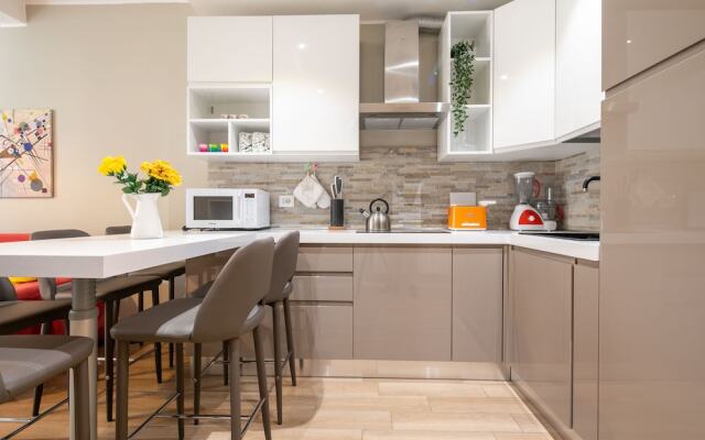 Pepi Modern by Mmega