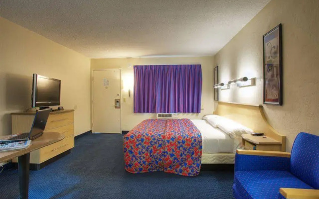 San Jose Airport Inn