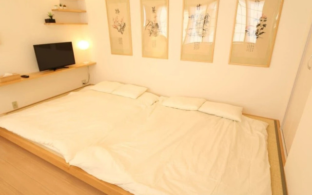 Sakuragawa No Kinkaku Apartment