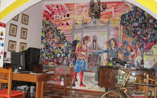 Hostel 33