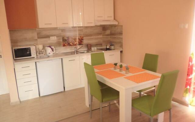Apartments Lea by the Pebble Beach Jaz