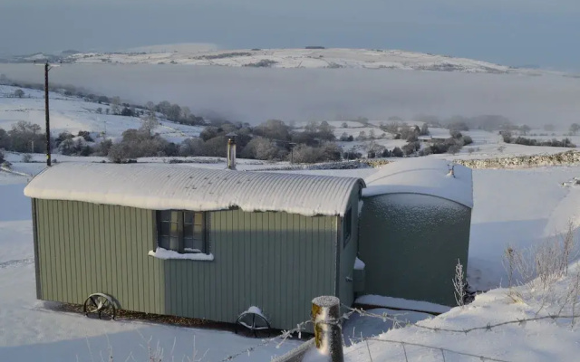 Heather Hut at Copy House Hideaway