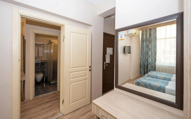 Tugra Hotel