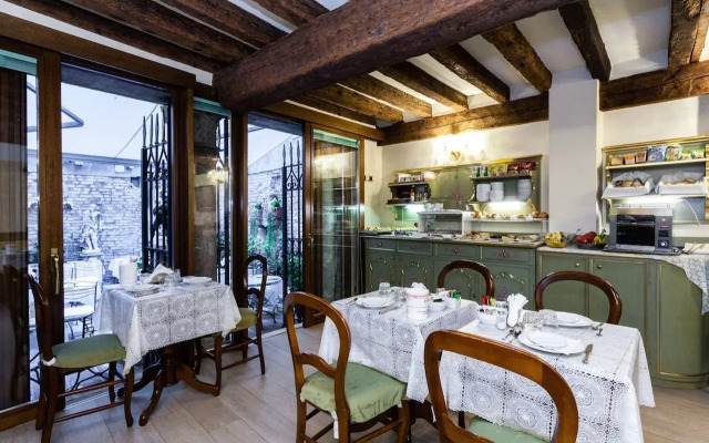 Hotel Al Ponte Mocenigo