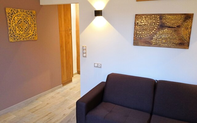 Beautifully Refurnished with AC