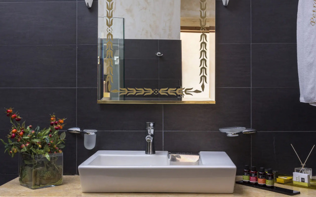 The_Petra, Small Luxury Hotels of the World