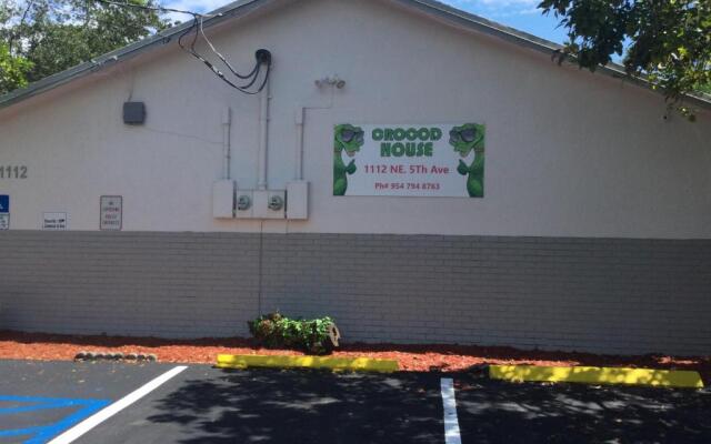 Crocodhouse