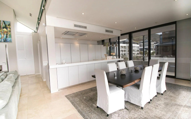 Mountain Marina Luxury Apartments