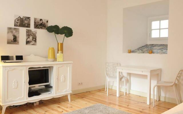 Find Me...Alfama, old quarter