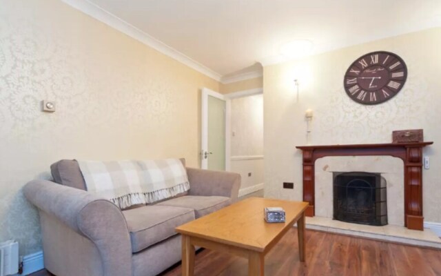 1 Bedroom Apartment On St Stephen's Green