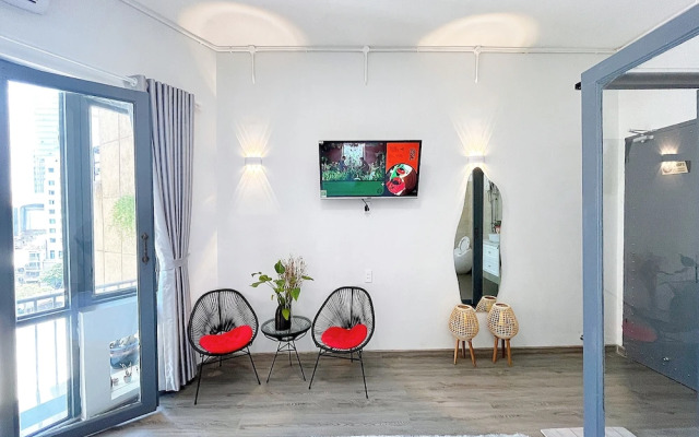 The Cafe Apartment Building