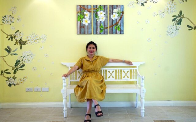 Caza V1 Serviced Apartment