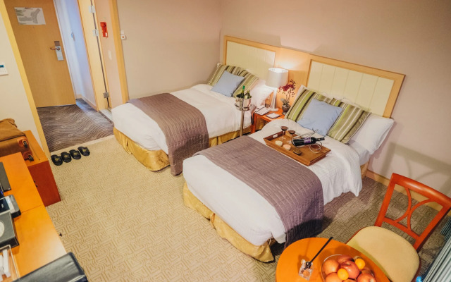 AVA Hotel Jeju Hamdeok