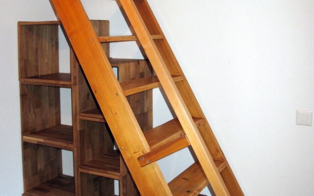 Hiboux Vex in Vex With 5 Bedrooms and 3 Bathrooms