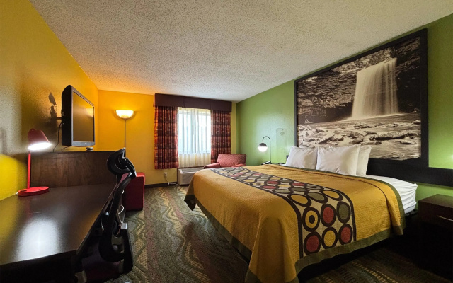Super 8 by Wyndham Jacksonville