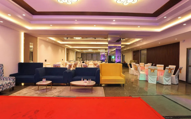 OPO Hotel Iffco Chowk