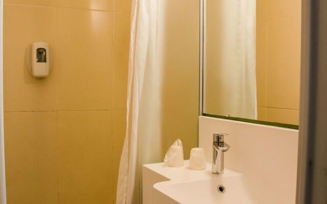 Kyriad Direct Clermont Ferrand Nord - Gerzat