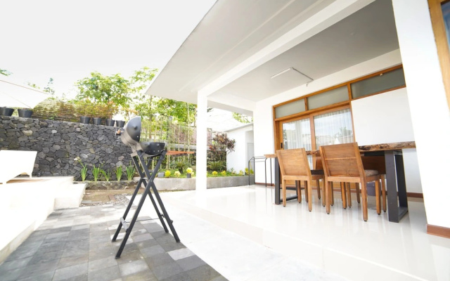 Ubu Villa Little Haven