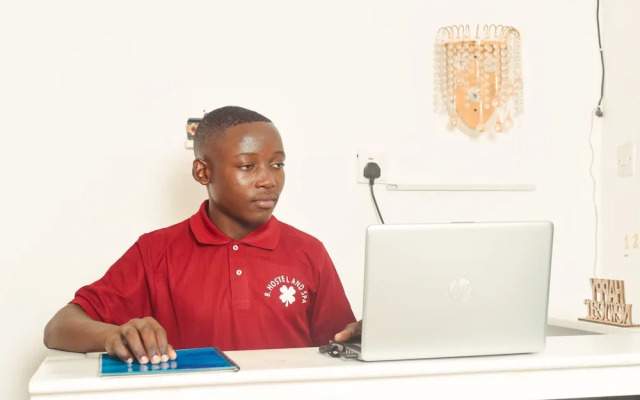 Breflection Spa and Hostel