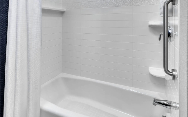 Fairfield Inn & Suites by Marriott Moncton