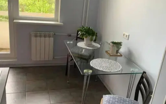 Уютная и тихая , удобная квартира с парковкой