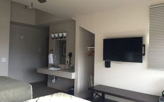 Kenai Airport Hotel