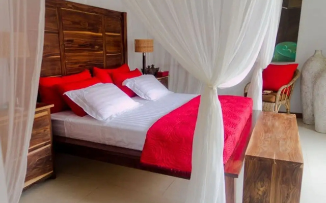 Villa Maxceo – Guest Rooms – Tibubeneng