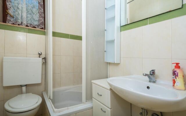 Stunning Apartment in Senj With 4 Bedrooms