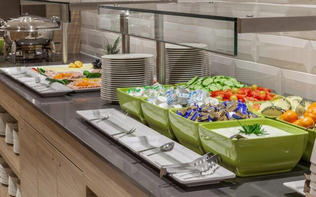 Holiday Inn Express Wuppertal - Hauptbahnhof by IHG