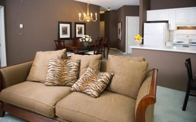 Executive Suites by Roseman - Pavilions of Eau Claire