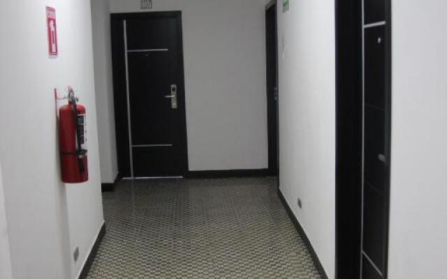 Hotel Dluxe & Suites