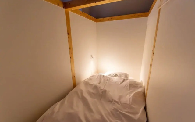 Inn-sect - Hostel