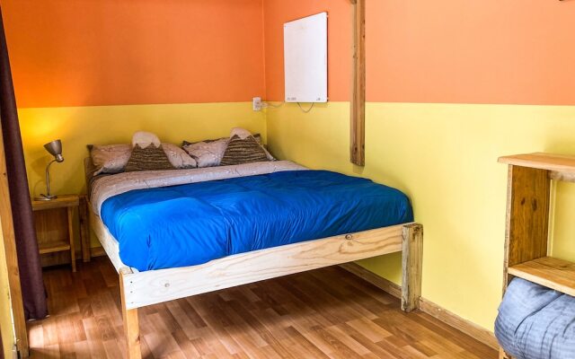 Willhouse Hostel