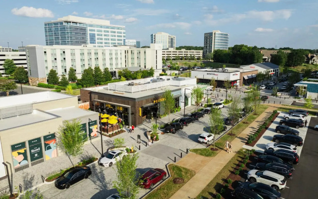 Staybridge Suites Charlotte Ballantyne by IHG