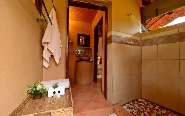 iKhaya LamaDube Game Lodge