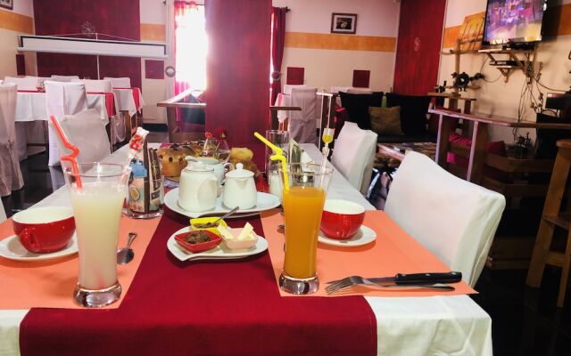 Petite Flower Guest House