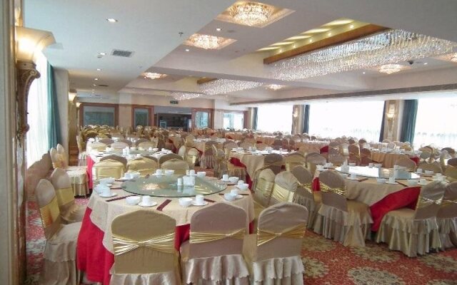 Emeishan Huasheng Hotel
