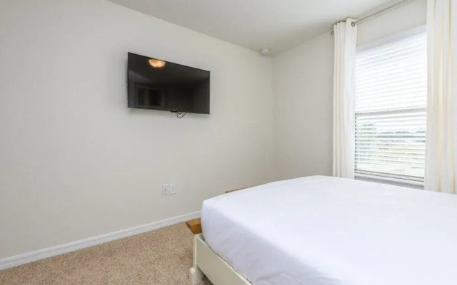 Fresh Heaven Pool Home by AV Dreams