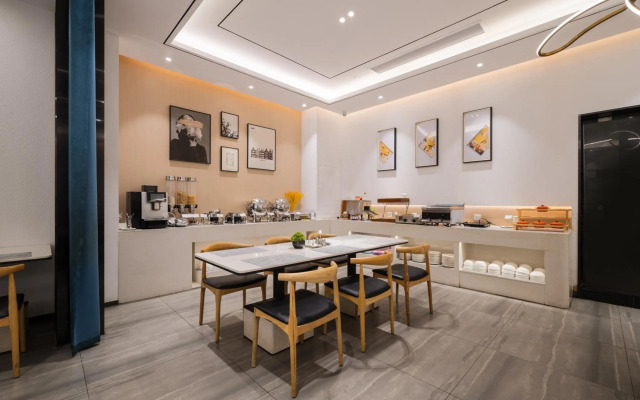 Paco Hotel Guangzhou Dongfeng Road Branch